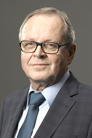 Matti Tiura